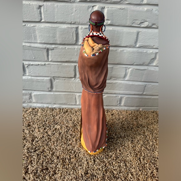 Massai collectible figurine. - Picture 2 of 4